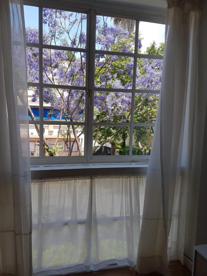 Bolivia Beach Apartments Malaga Bagian luar foto