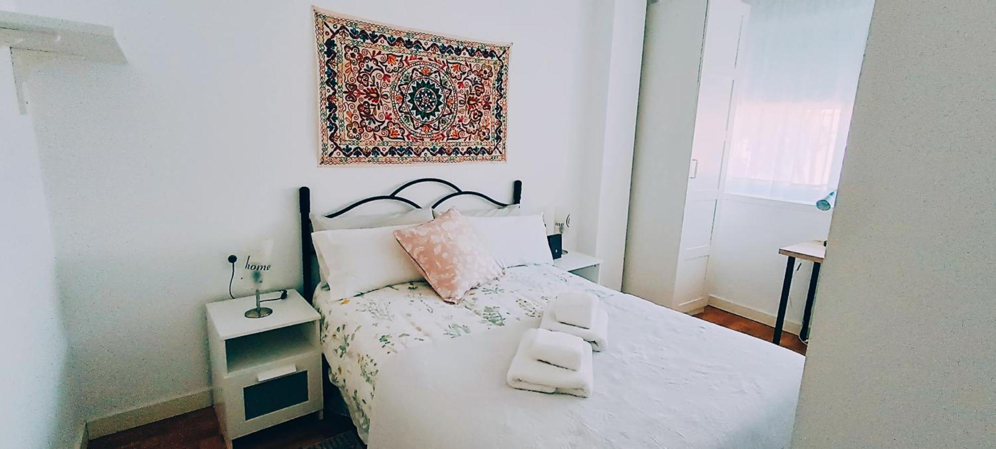 Bolivia Beach Apartments Malaga Bagian luar foto
