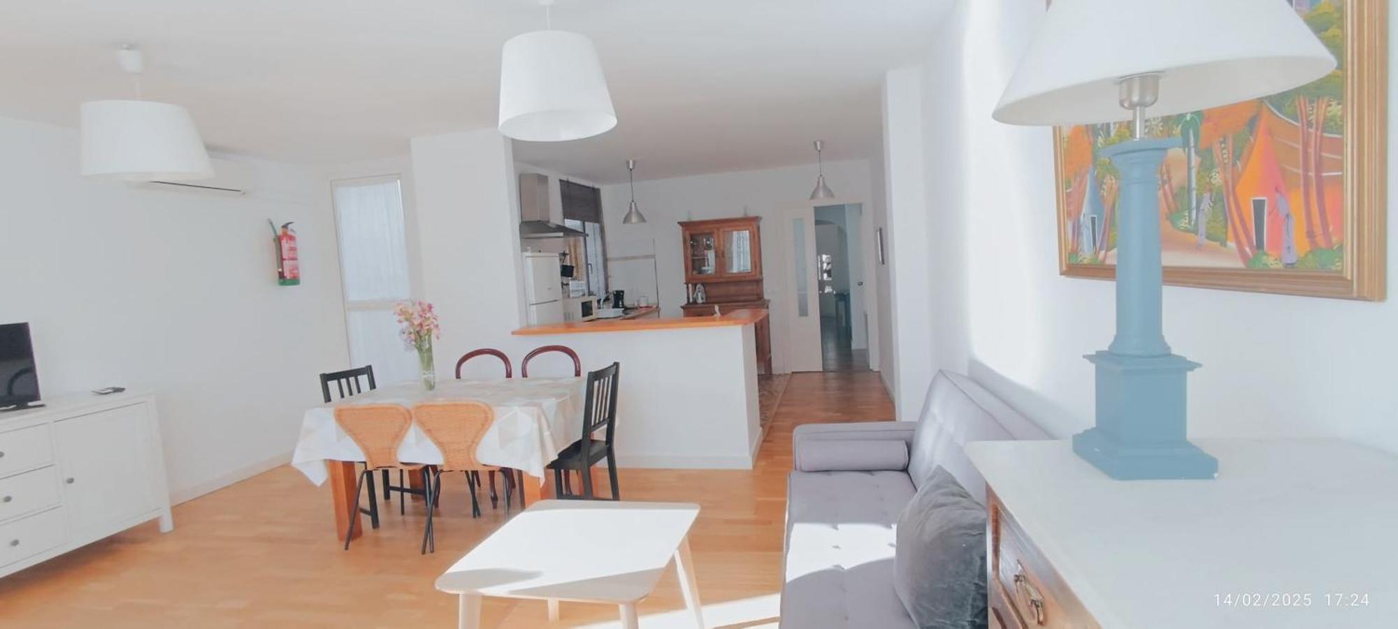 Bolivia Beach Apartments Malaga Bagian luar foto
